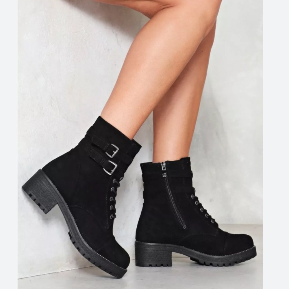 Sergio Todzi high-ankle boot made of faux suede size 8